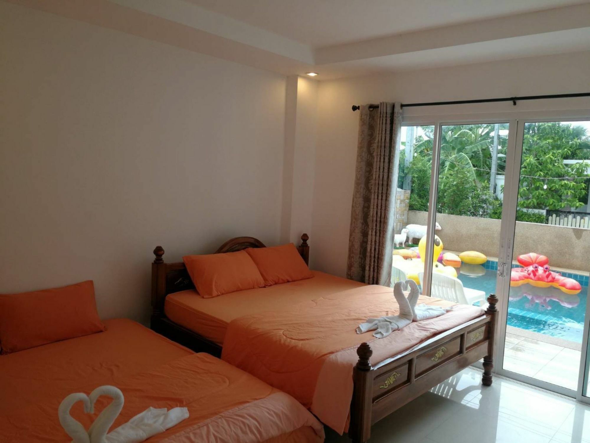 Sukanda Pool Villa Huahin ภายนอก รูปภาพ